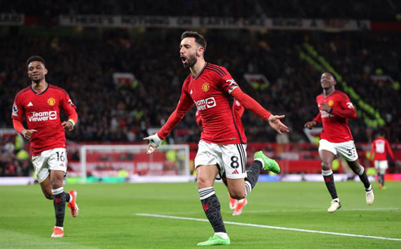 Chiến thuật thi đấu và đội hình triển khai