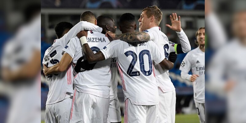 Chiến thuật thi đấu và đội hình cầu thủ ra sân